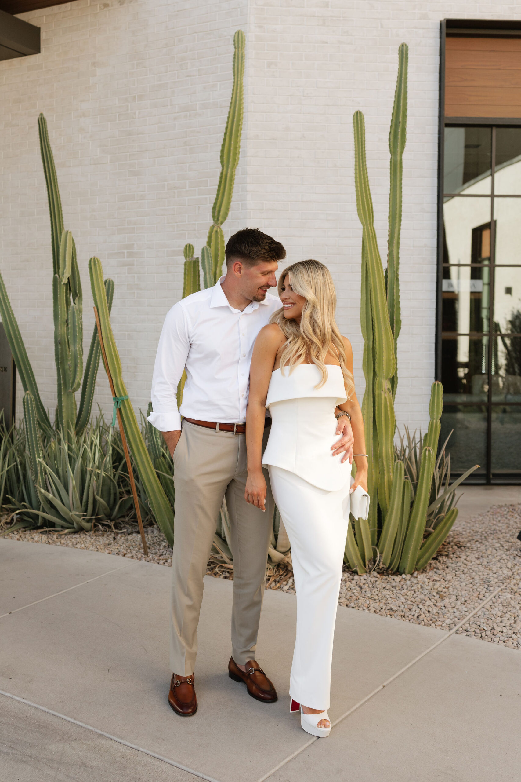 Couple posing scottsdale arizona